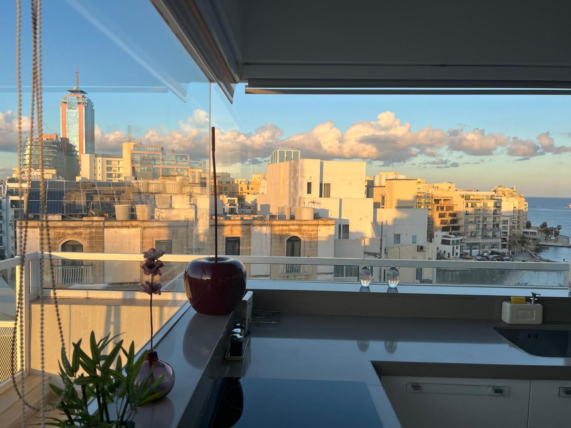 Cherry Penthouse In Spinola Bay San Giuliano